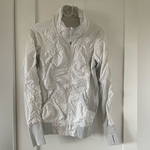 Lululemon yoga top jacket white 6